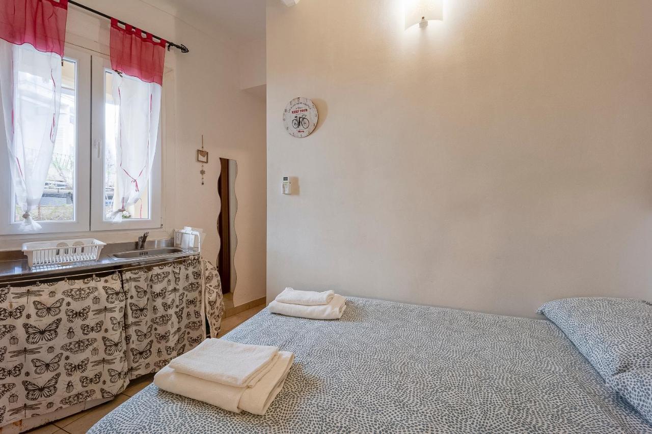Il Gattino Di Sanremo - Piccolo Monolocale Centro E Stazione Del Treno Apartment Luaran gambar
