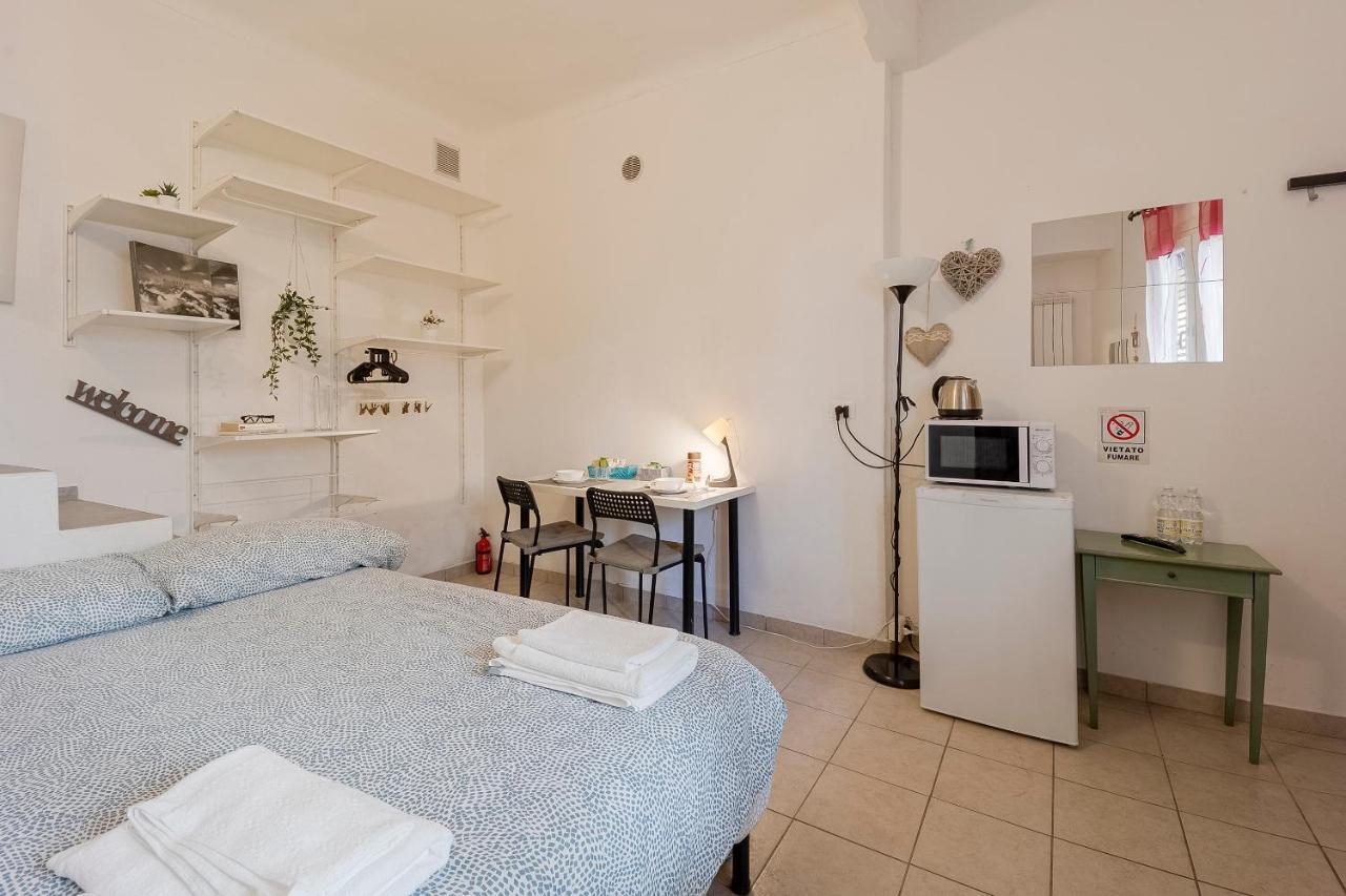 Il Gattino Di Sanremo - Piccolo Monolocale Centro E Stazione Del Treno Apartment Luaran gambar
