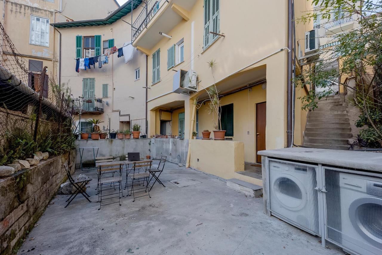 Il Gattino Di Sanremo - Piccolo Monolocale Centro E Stazione Del Treno Apartment Luaran gambar
